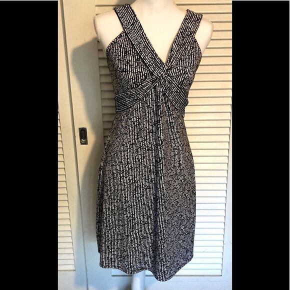 Ann Taylor Loft dress - Picture 4 of 7